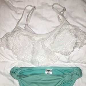 WHITE FLOUNCE CROCHET BIKINI TOP